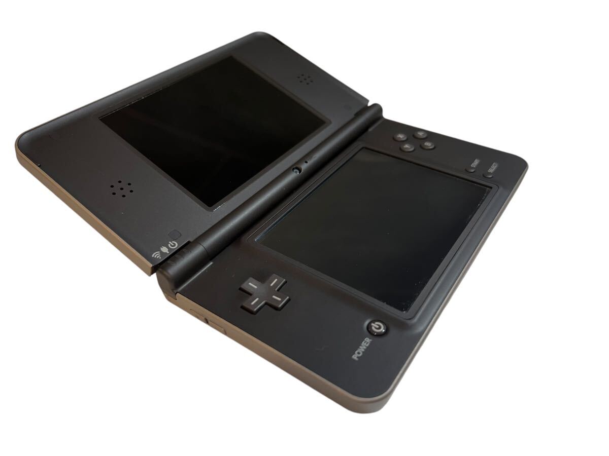 最新情報 LL DSi 任天堂 A11350◇Nintendo UTL-001 アダプター 初期化済 DSi LL