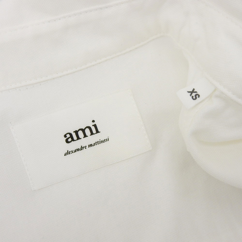 超美品 アミアレクサンドル マテュッシ 現(xiàn)行タグ USH201.CO0031 AMI DE COEUR ドレス ボタンダウンシャツ XS 白 ユニセックス