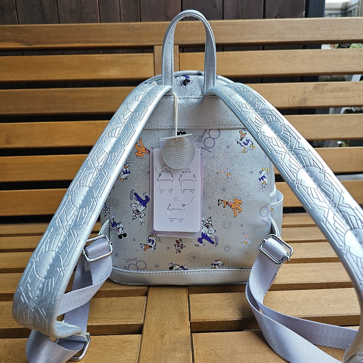 新品未使用品】フロリダ ディズニー WDW 100周年限定 リュック 新品未使用品】フロリダ ディズニー WDW 100周年限定 リュック