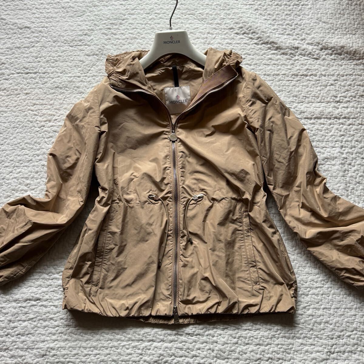 美品モンクレール MONCLER ナイロンジャケット ライトジャケット 美品モンクレール MONCLER ナイロンジャケット ライトジャケット