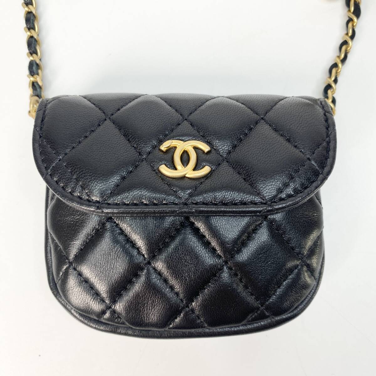 美品 CHANEL マトラッセ ボールチェーン ショルダーバッグ 美品 CHANEL マトラッセ ボールチェーン ショルダーバッグ
