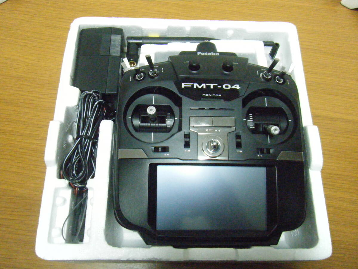 ♪futaba(フタバ) 920MHz帯対応 無人機用コントローラーFMT-04 ♪futaba(フタバ) 920MHz帯対応 無人機用コントローラーFMT-04