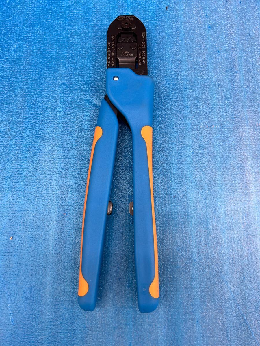 m-8-24-10 TE Connectivity 91528-1 圧着工具 未使用 m-8-24-10 TE Connectivity 91528-1 圧着工具 未使用
