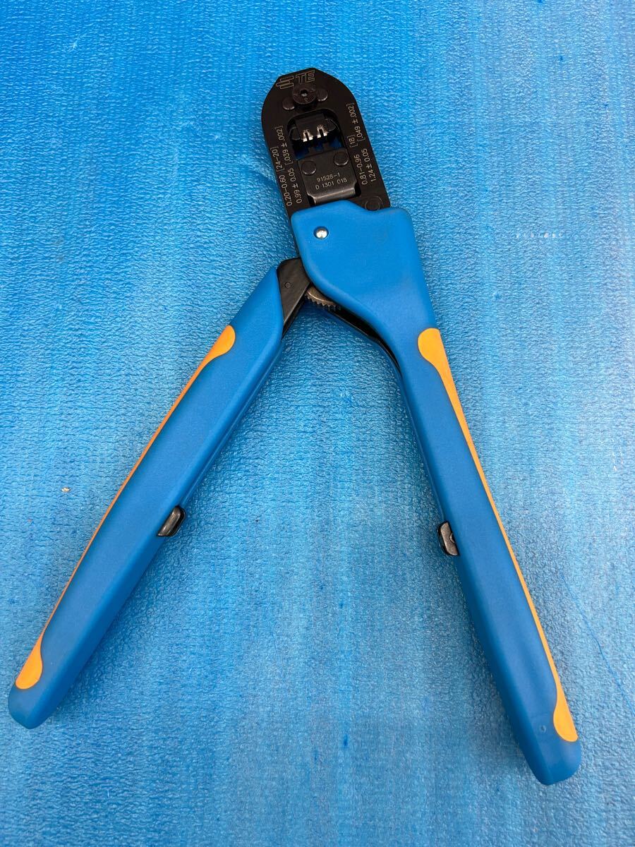 m-8-24-10 TE Connectivity 91528-1 圧着工具 未使用 m-8-24-10 TE Connectivity 91528-1 圧着工具 未使用