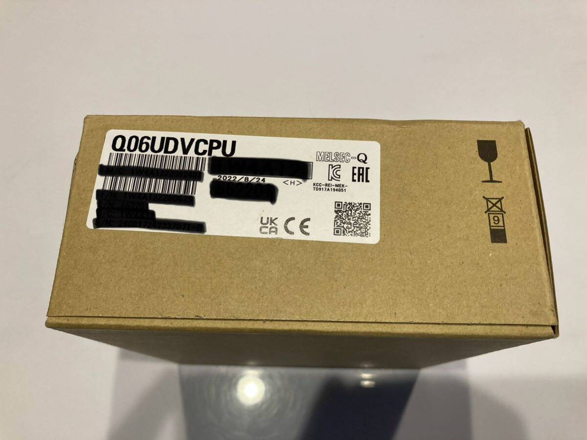 【送料無料】　三菱電機 シーケンサ CPUユニット Q06UDVCPU 未使用　2022年製