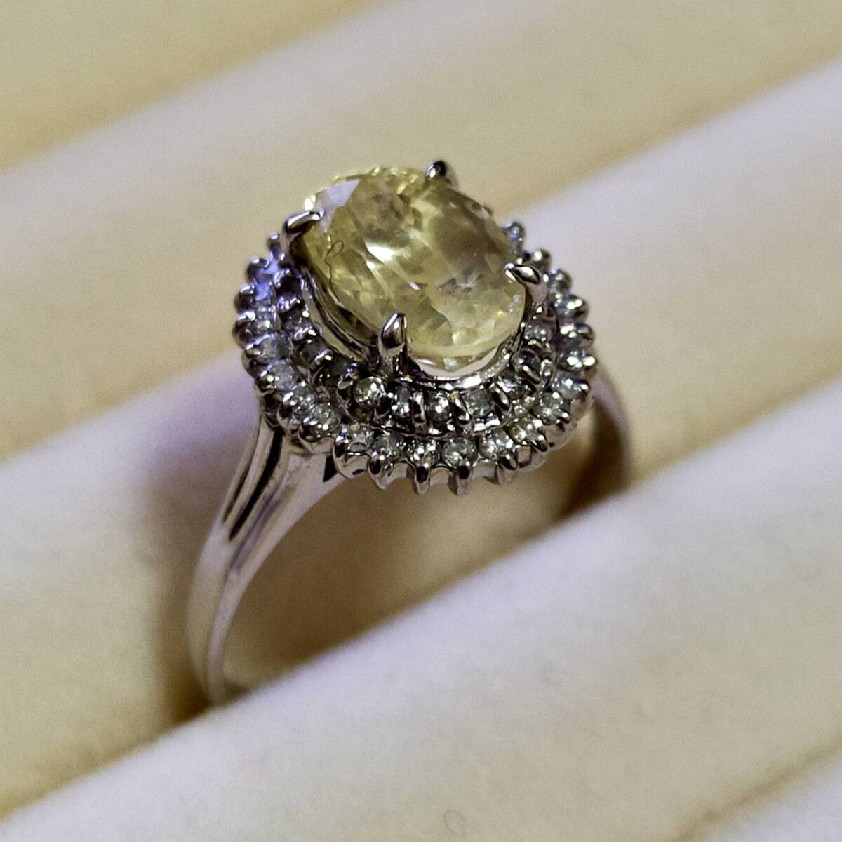 非加熱サファイア　指輪　2.81ct　脇石ダイヤ0.3ct　17號(hào)