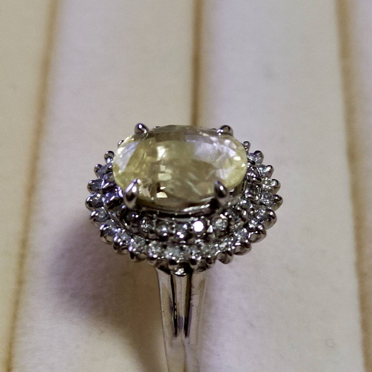 非加熱サファイア　指輪　2.81ct　脇石ダイヤ0.3ct　17號(hào)