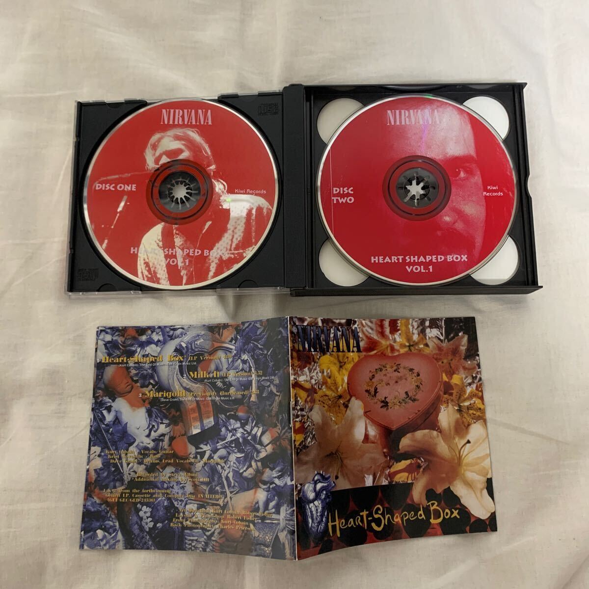 NIRVANA heart shaped box vol 1 KIWI RECORDS CD Vintage NIRVANA heart shaped box vol 1 KIWI RECORDS CD Vintage