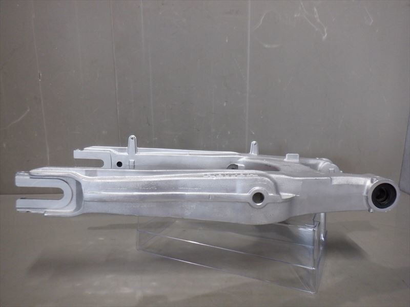 ホンダ CBX400F スイングアーム CBX550F HONDA CBX 當時物 [23-0202-3] [ 6058 ] HONDA