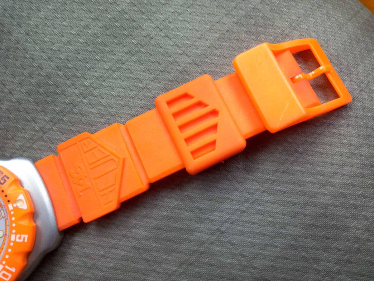 美品【TAG Heuer】タグホイヤー フォーミュラ1 メンズ オレンジ 美品【TAG Heuer】タグホイヤー フォーミュラ1 メンズ オレンジ