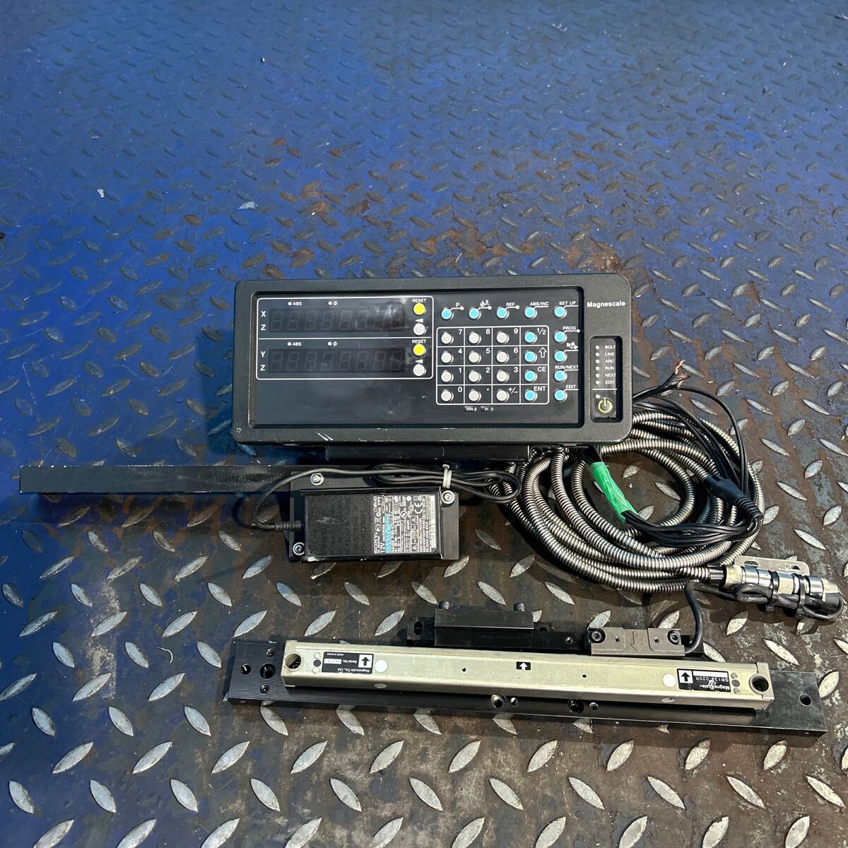 Yahoo!オークション - T8681 Magnescale マグネスケール LH71A-2 Yahoo!オークション - T8681 Magnescale マグネスケール LH71A-2