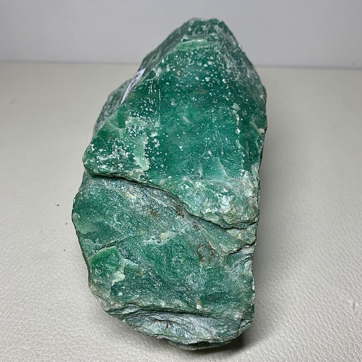 ◇天然宝石原石専門◇ 糸魚川産 エメラルド グリーン ベリル 横 ◇天然宝石原石専門◇ 糸魚川産 エメラルド グリーン ベリル 横