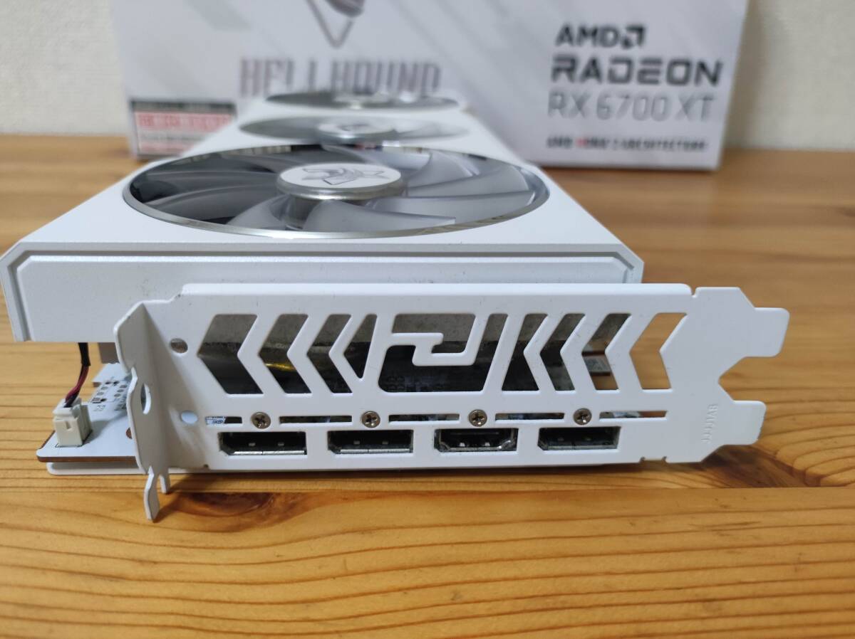 白色ビデオカード】PowerColor Hellhound Spectral White AMD 白色ビデオカード】PowerColor Hellhound Spectral White AMD