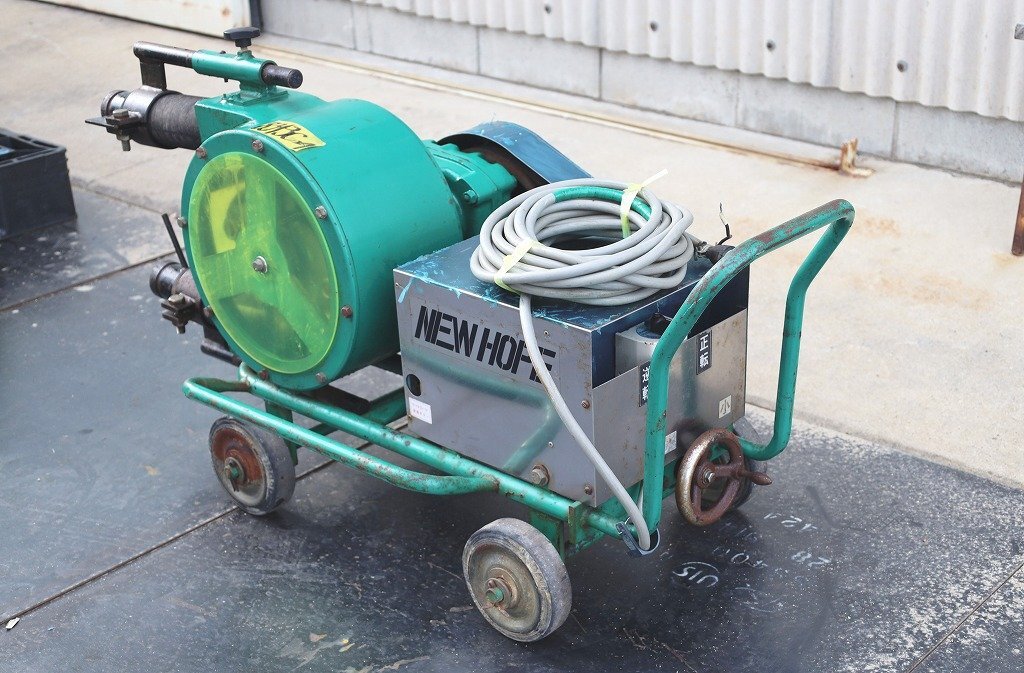 8343C24 東海機械? モルタルポンプ 型番不明 NEW HOPE ニュー 8343C24 東海機械? モルタルポンプ 型番不明 NEW HOPE ニュー