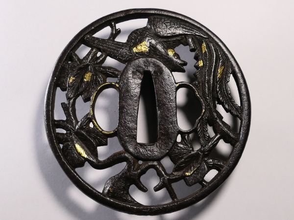 刀装具 #3695】 ≪A級≫ （鍔） 鉄鍔の美！ 鉄味極上！ 迫力