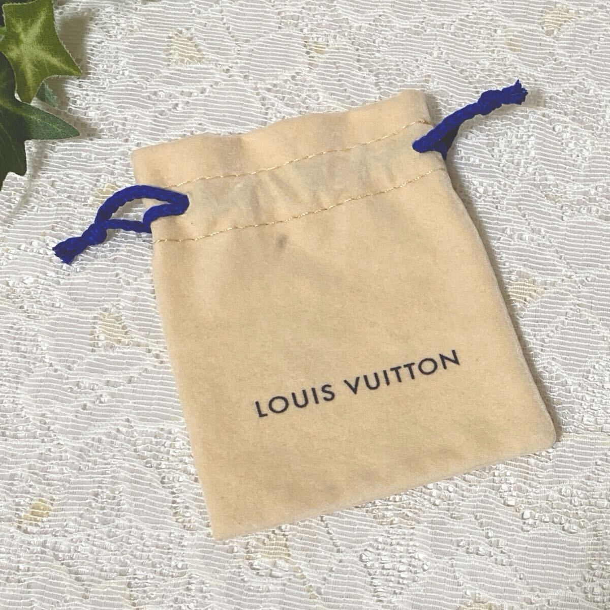 ルイヴィトン「LOUIS VUITTON」アクセサリー用保存袋 旧型 (4447 ルイヴィトン「LOUIS VUITTON」アクセサリー用保存袋 旧型 (4447