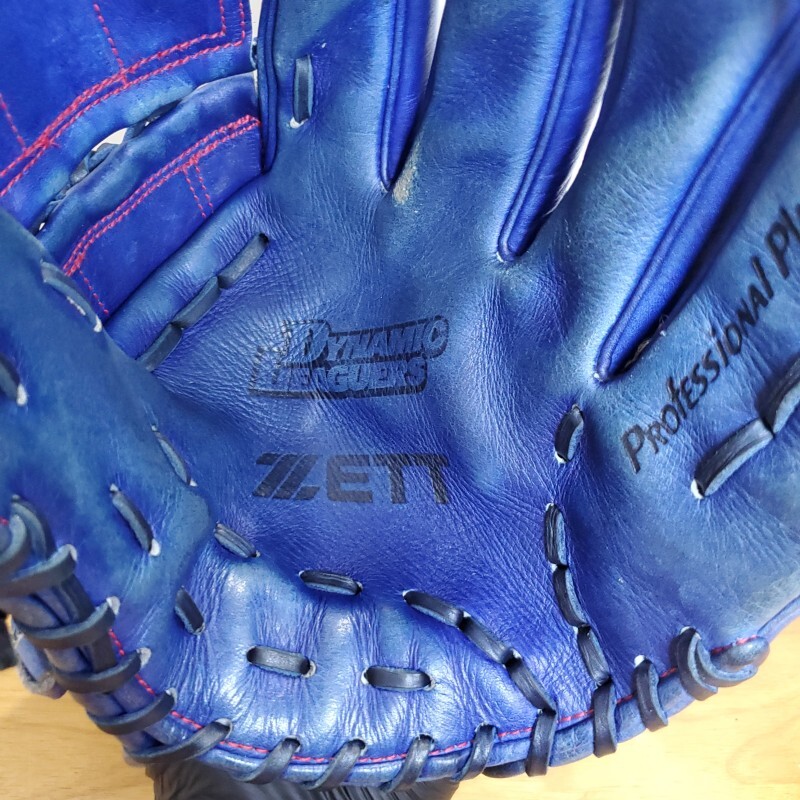 ZETT ゼット 岩隈久志モデル 日本製 投手用 軟式グローブ ZETT ゼット 岩隈久志モデル 日本製 投手用 軟式グローブ