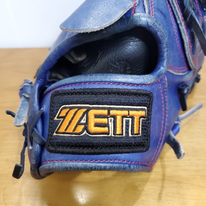 ZETT ゼット 岩隈久志モデル 日本製 投手用 軟式グローブ ZETT ゼット 岩隈久志モデル 日本製 投手用 軟式グローブ