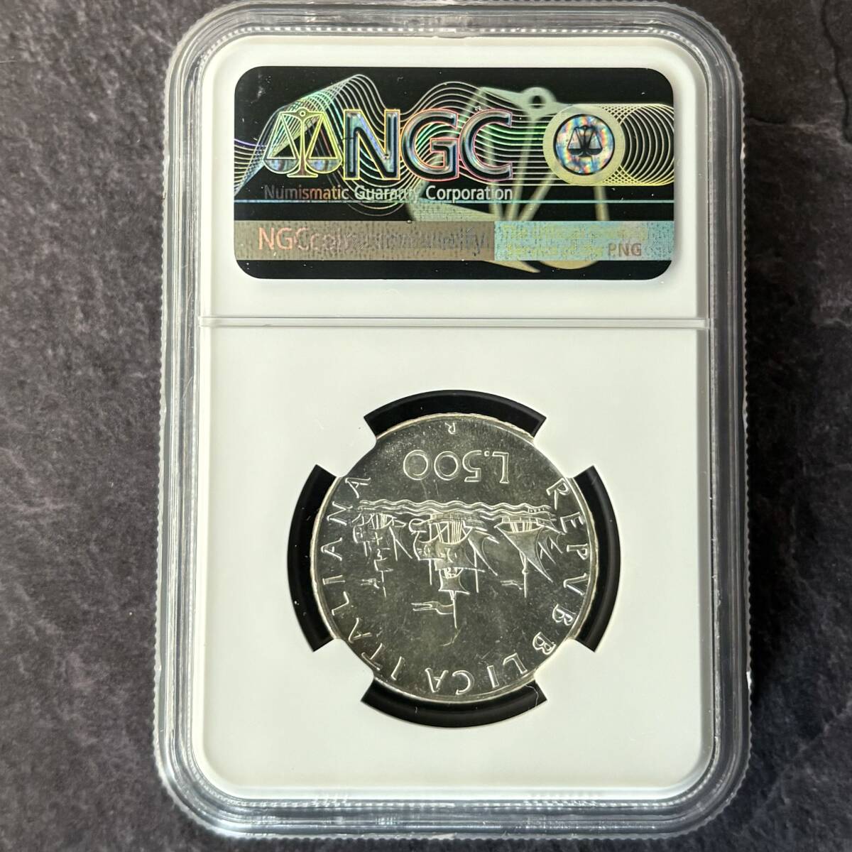 ルネッサンス様式の貴婦人 銀貨 イタリア 1967 500リラ MS65