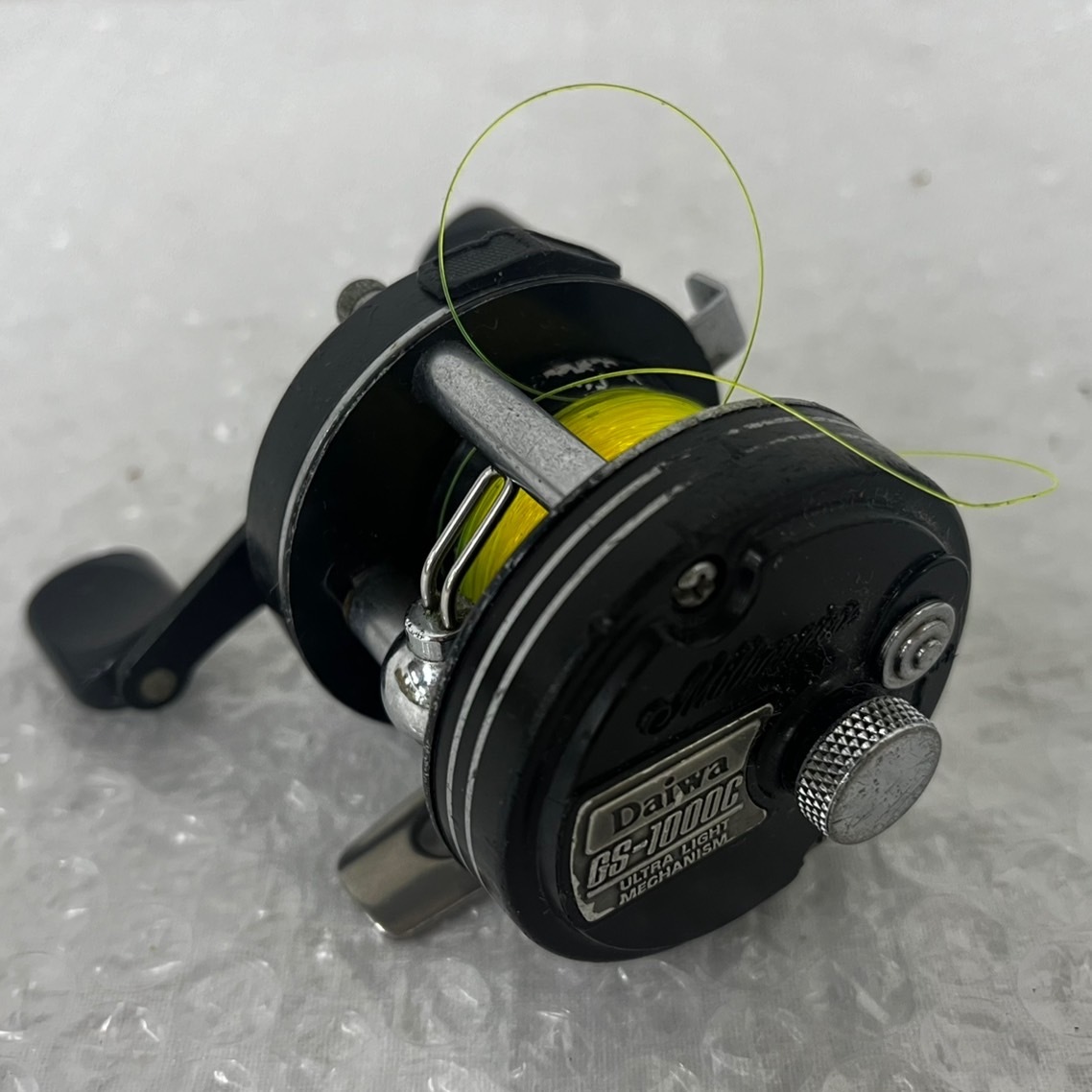 24名/A038921-1/W103-502/KK3000【名古屋】Daiwa ダイワ Millionaire ミリオネア GS-1000C リール ULTRA LIGHT MECHANISM