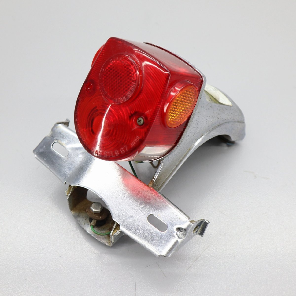 ホンダ DAX ダックス50 ST50 純正 ブレーキランプ テールランプ ステー付　241004HD1021