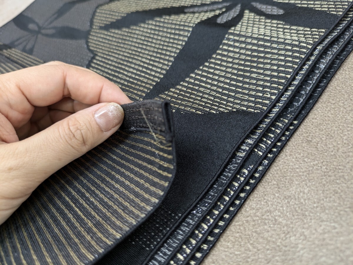 著物帯 名古屋帯? 帯 黒地 おびリボン 撫松庵 金屬纟使用 ポリエステル制 和裝小物 和裝 和柄 レトロ柄 和服 花柄 リメイク 材料 素材 