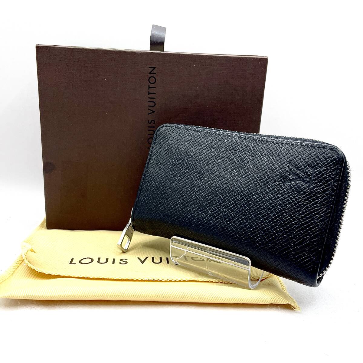 367】極美品 LOUIS VUITTON/ルイヴィトン M30511 タイガ ジッピー 