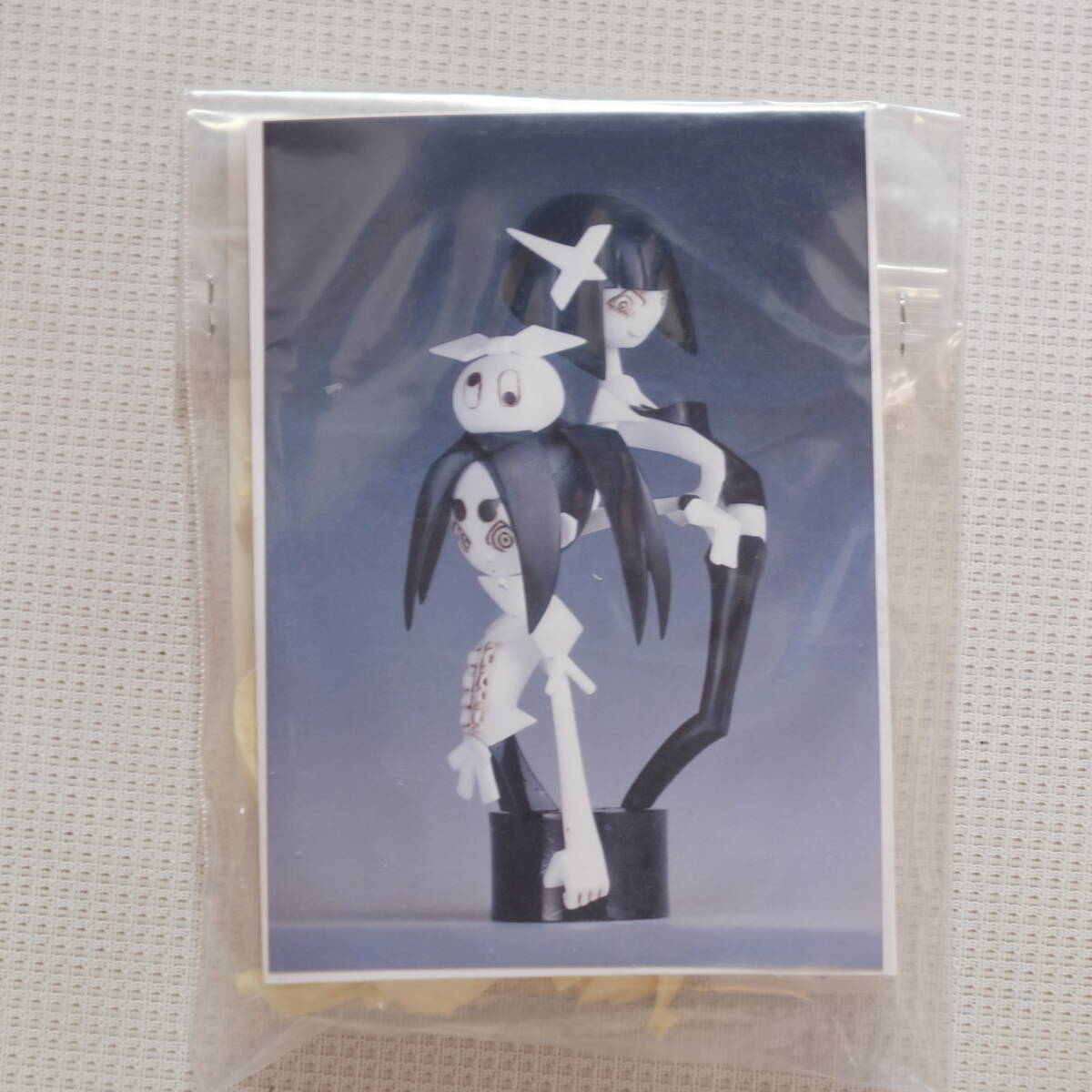 C81 偽物語 ”にせもの”ならぬ”ほんもの”セット ウエダハジメ Yahoo!オークション - 月桜工房 化物語 偽物語 影縫余弦 斧乃木
