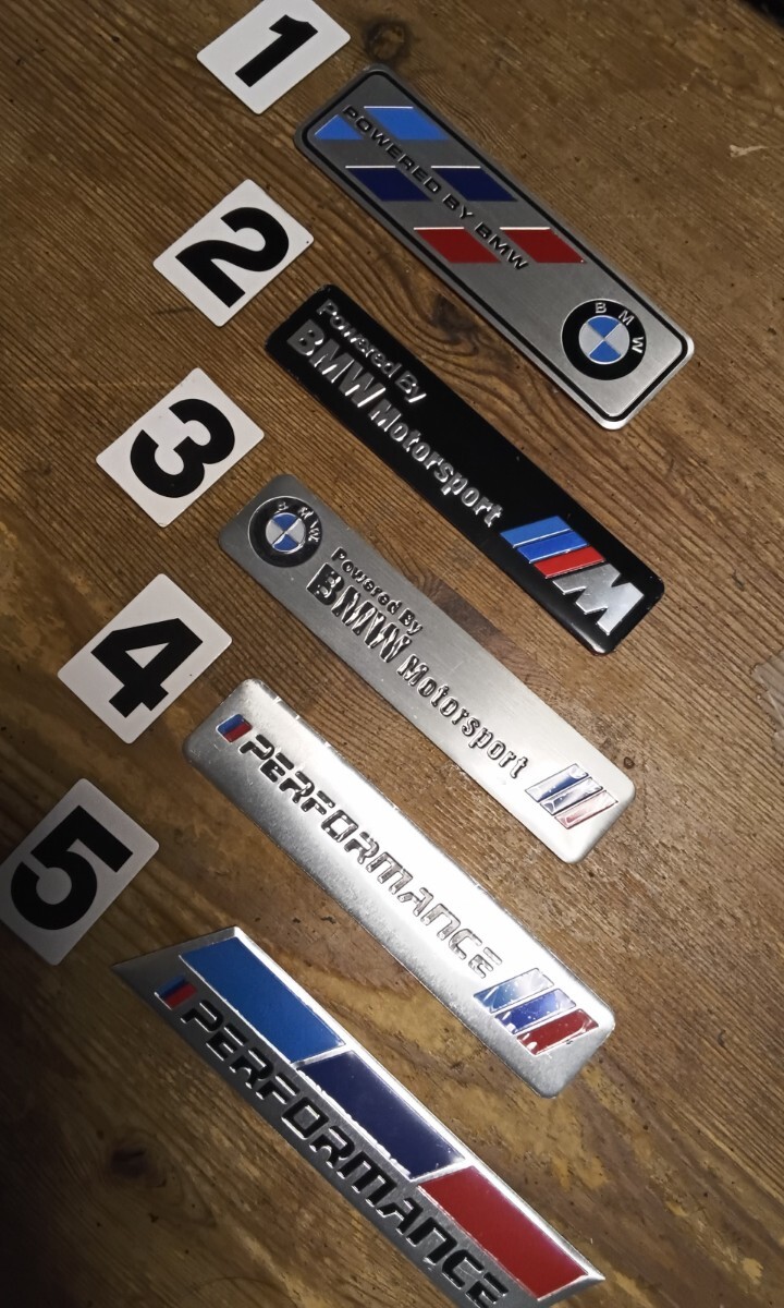 BMW 金屬制　プレートエンブレム　リアやサイドに。お1つお選びくださいませ。
