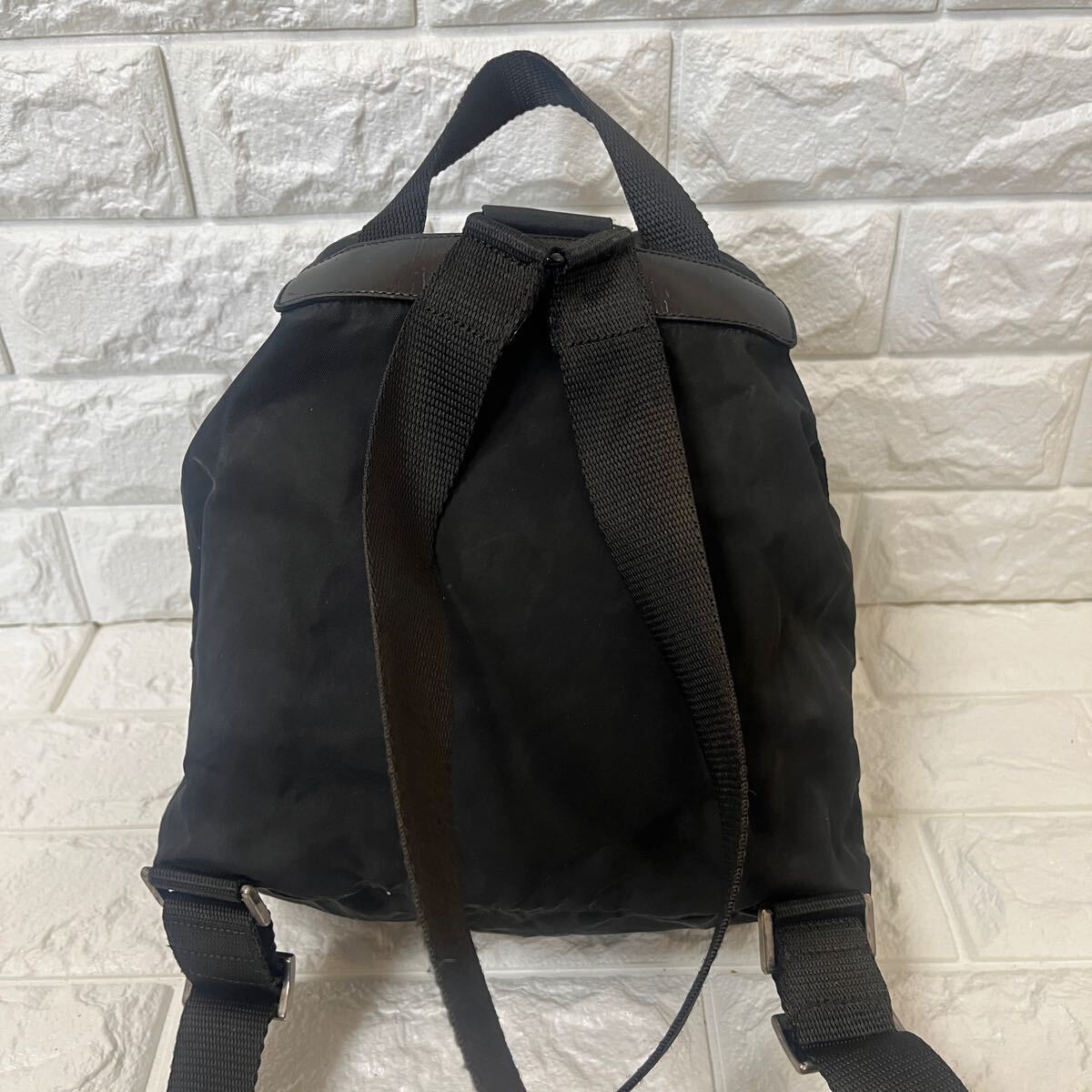 PRADA プラダ リュックサック バックパック 三角ロゴプレート