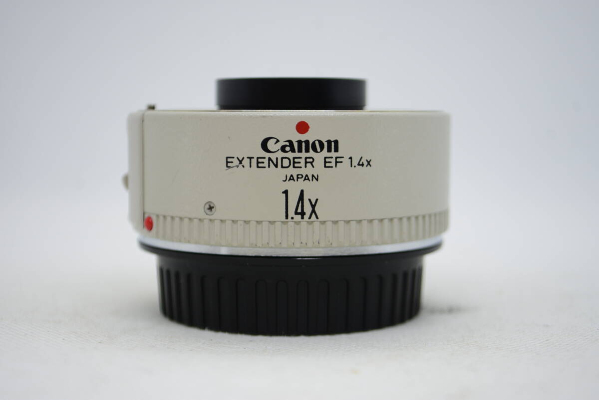 * товар среднего качества *Canon Canon EXTENDER EF 1.4X #3395