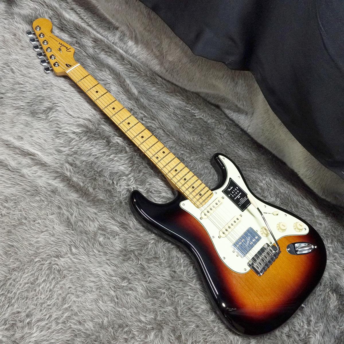 Fender Player Plus Stratocaster HSS MN 3-Color Sunburst
