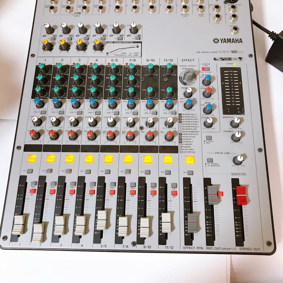 Yamaha MW12CX アナログミキサー Yamaha MW12CX アナログミキサー ヤマハ | MW12C - AUDIO