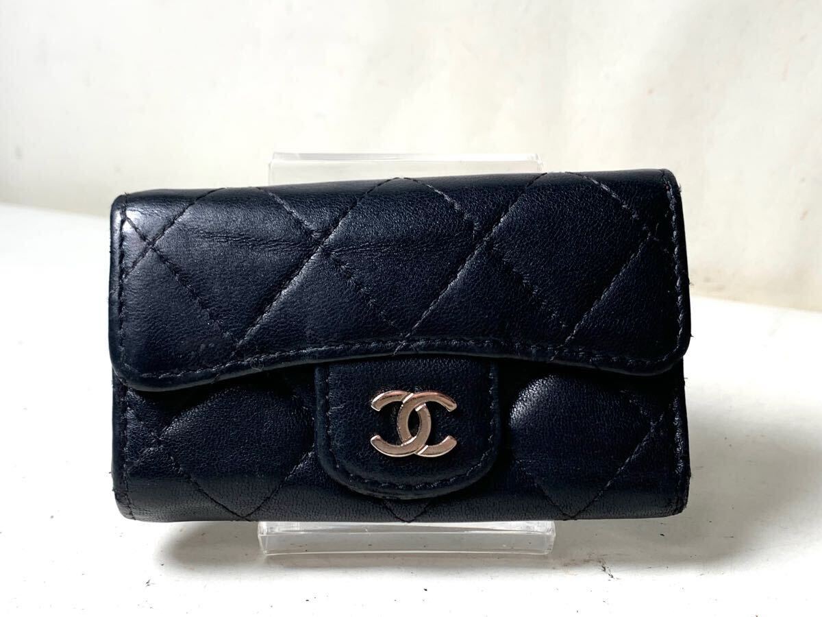 1549 美品1円 CHANEL シャネル ココマーク マトラッセ ラムスキン シルバー金具 6連 キーケース 鍵入れ レディース メンズ ブラック系 