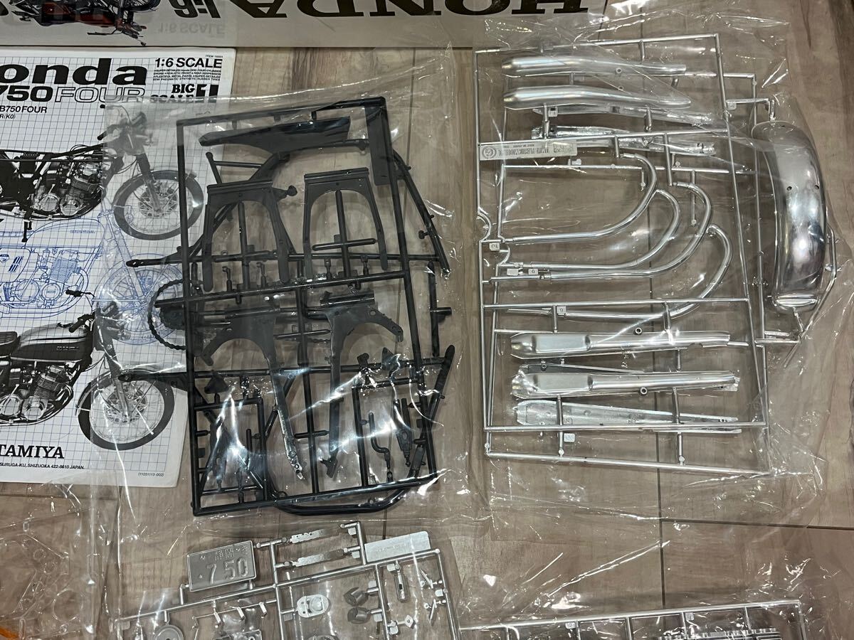 タミヤ TAMIYA 未組立 HONDA CB750 FOUR 1/6シリーズ オートバイ タミヤ TAMIYA 未組立 HONDA CB750 FOUR 1/6シリーズ オートバイ