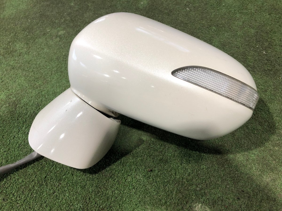 GD1/GD2/GD3/GD4 フィット 後期 左ドアミラー MURAKAMI 8131 11ピン NH-624PX