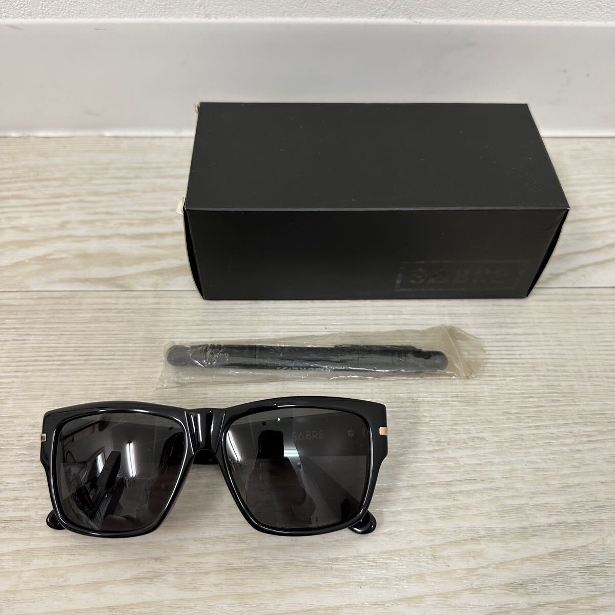 SABRE セイバー NO CONTROL ノーコントロール サングラス SV58-11J BLACK GLEY LENSES 610