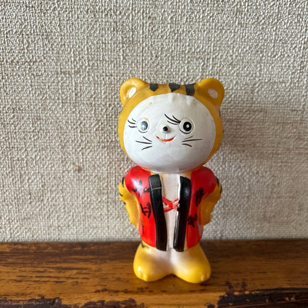 肥後相互銀行 虎の子トラちゃん ソフビ 貯金箱/昭和レトロ/アンティーク/企業物/人形