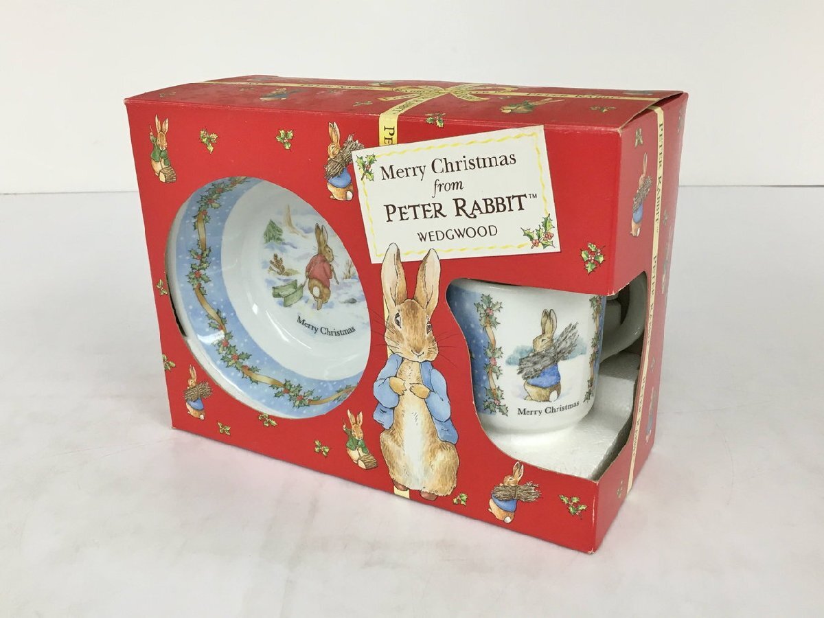  Wedgwood WEDGWOOD tableware 3 point set me Lee Christmas f rom Peter Rabbit box attaching cup plate bowl beautiful goods 2410LS321