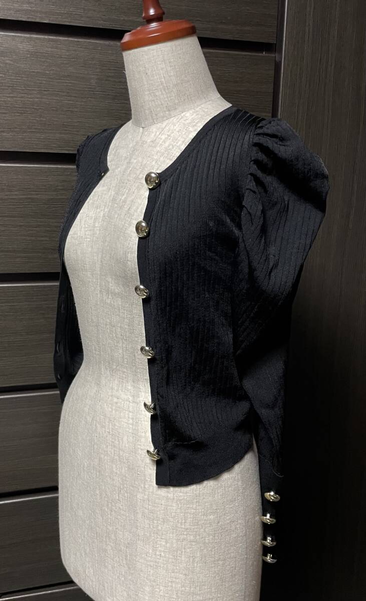 Zara★ザラ★スーパーストレッチカーディガン★丸い金釦付き★デザインスリーブ★ボレロカーデ_画像3