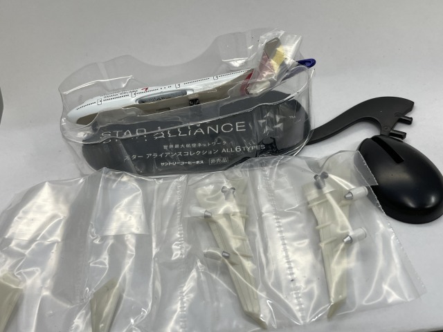 ■★サントリーボス　 スターアライアンスコレクション（2缶用）　2　アシアナ航空（ASIANA AIRLINES) 　_画像5