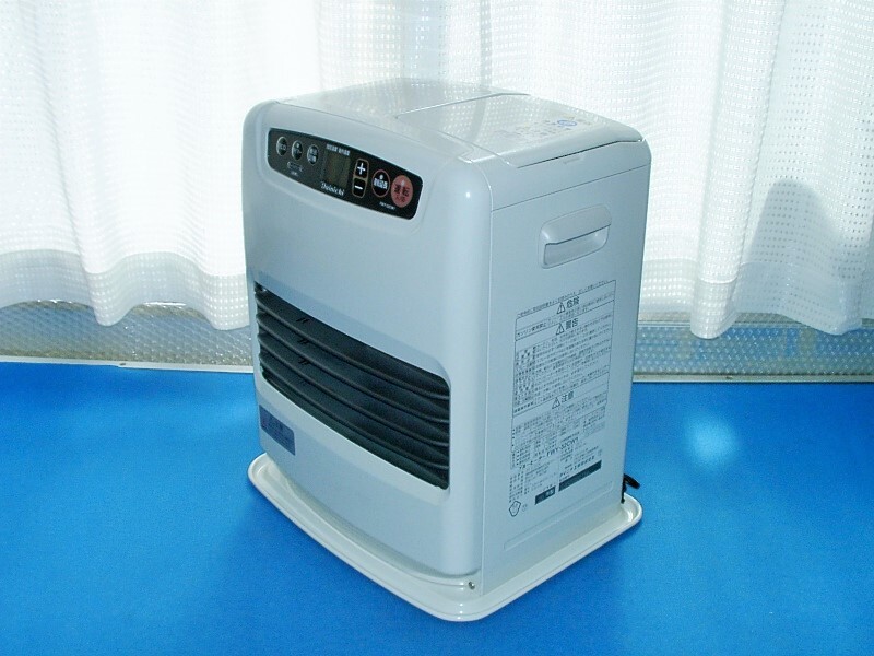 石油ファンヒーター. ダイニチ FWY-32CW1