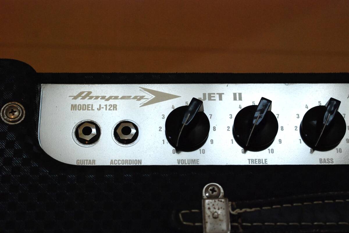 Yahoo!オークション - Ampeg J-12R Jet II フルチューブ 動作 Yahoo!オークション - Ampeg J-12R Jet II フルチューブ 動作