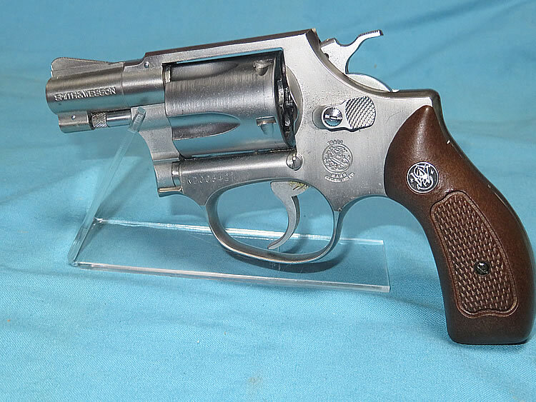 コクサイ S&W M36チーフスペシャル シルバー レディスミス プロップガン(モデルガン)｜売買されたオークション情報、Yahoo!オークション(旧ヤフオク!)  の商品情報をアーカイブ公開 - オークファン（aucfan.com）