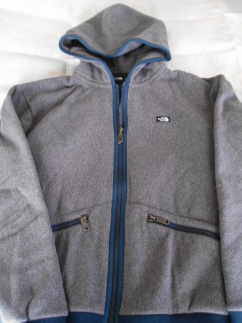 6300円 超美品(ゴールドウィン物)THE NORTH FACE ノース 6300円 超美品(ゴールドウィン物)THE NORTH FACE ノース