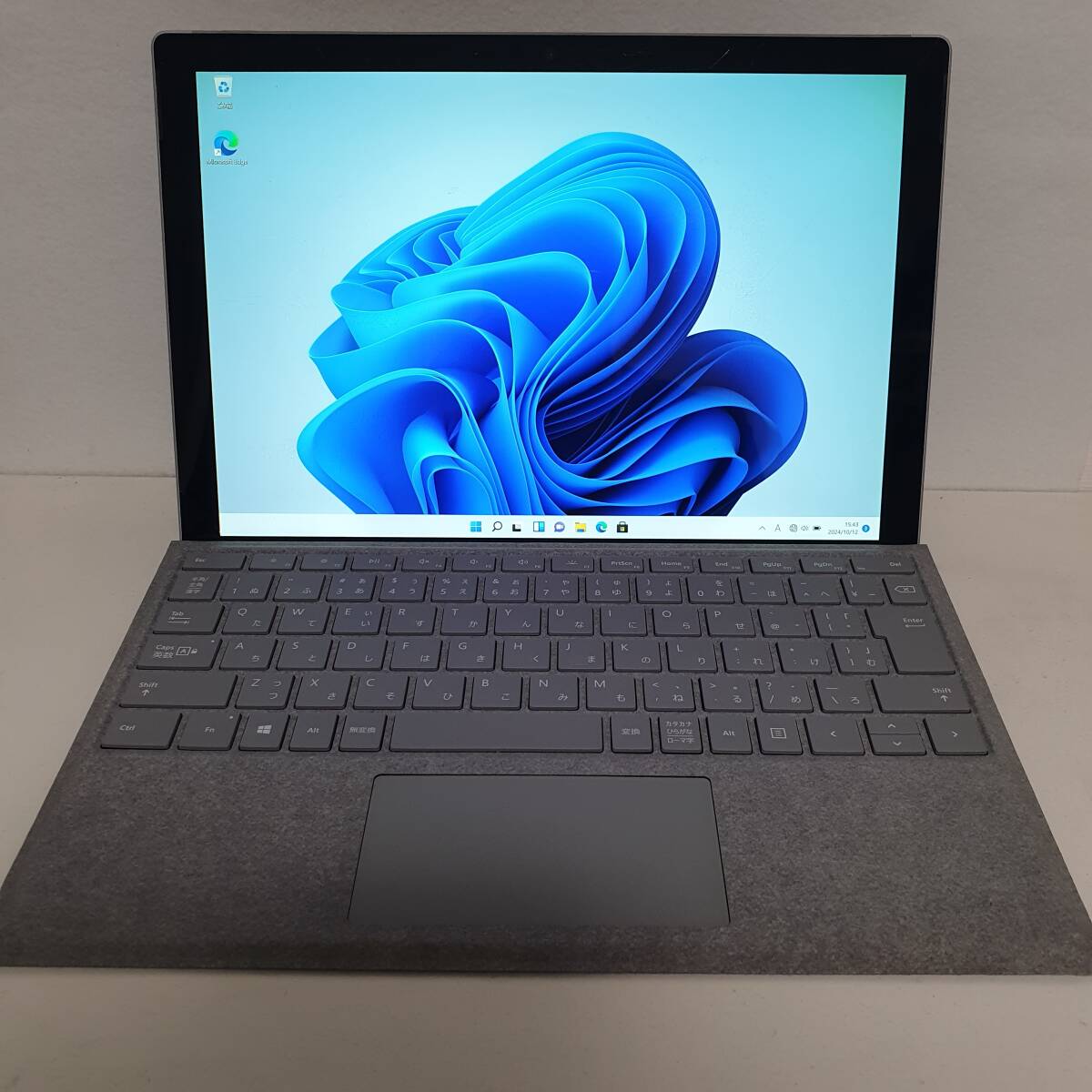 (022538)サーフェス/surface pro7 /i5-1035G4 1.1Ghz/8GB/SSD 128G/訳アリ