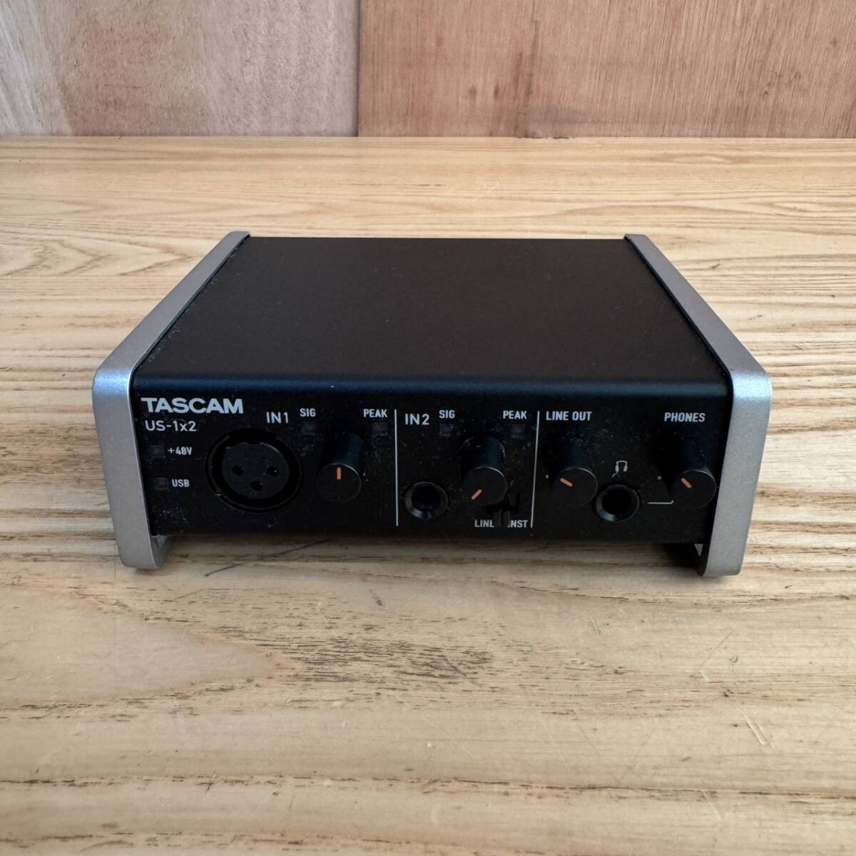 ☆TASCAM タスカム オーディオインターフェース US-1x2 器材 DTM DAW オーディオインターフェース(中古品/現状品/保管品)☆