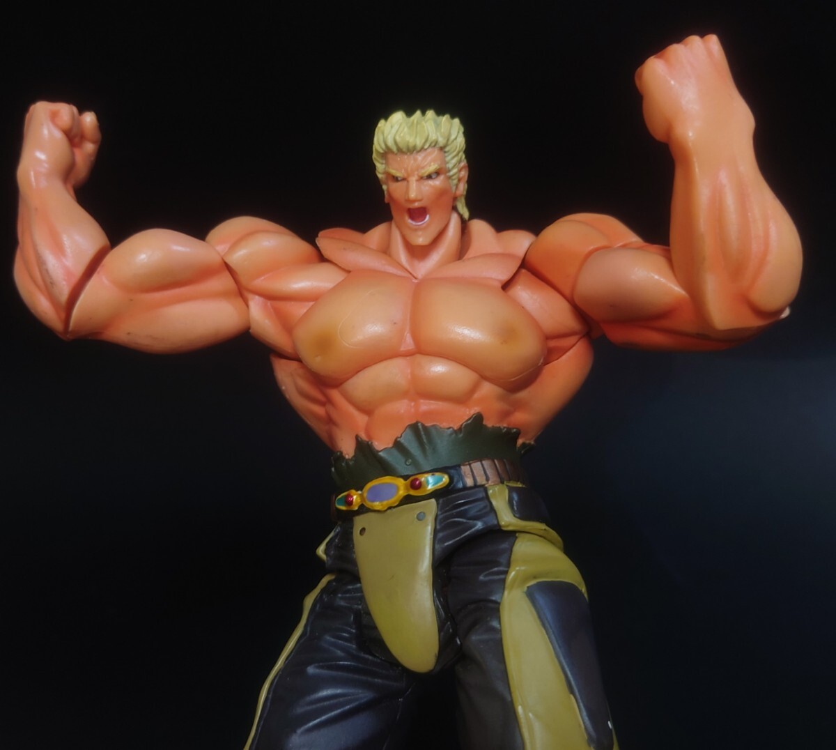 海洋堂 北斗の拳200X ラオウ アクションフィギュア ジャンク 正規品 同梱歓迎