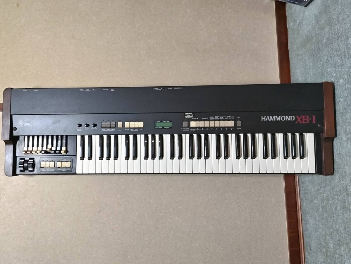 【7/23まで値引】HAMMOND ハモンドオルガン XB-1 専用ケース付き 7/23まで値引】HAMMOND ハモンドオルガン XB-1 専用ケース付き