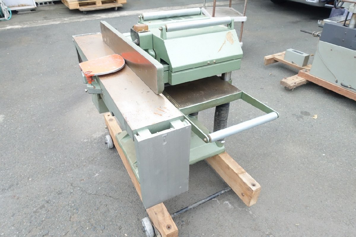 静岡県発 日立 320mm/160mm 自動カンナ盤 P100FD1 100V 木工 静岡県発 日立 320mm/160mm 自動カンナ盤 P100FD1 100V 木工